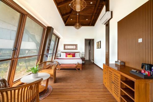 Sky Villa with Mountain View